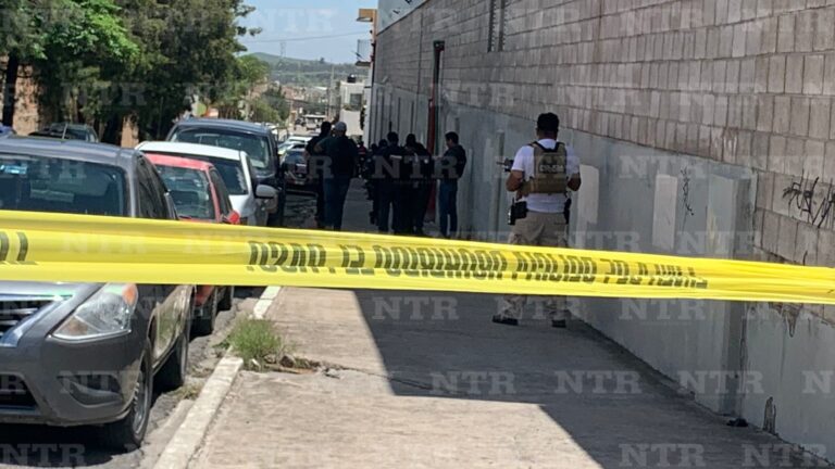 Balean a joven frente a centro comercial en Fresnillo