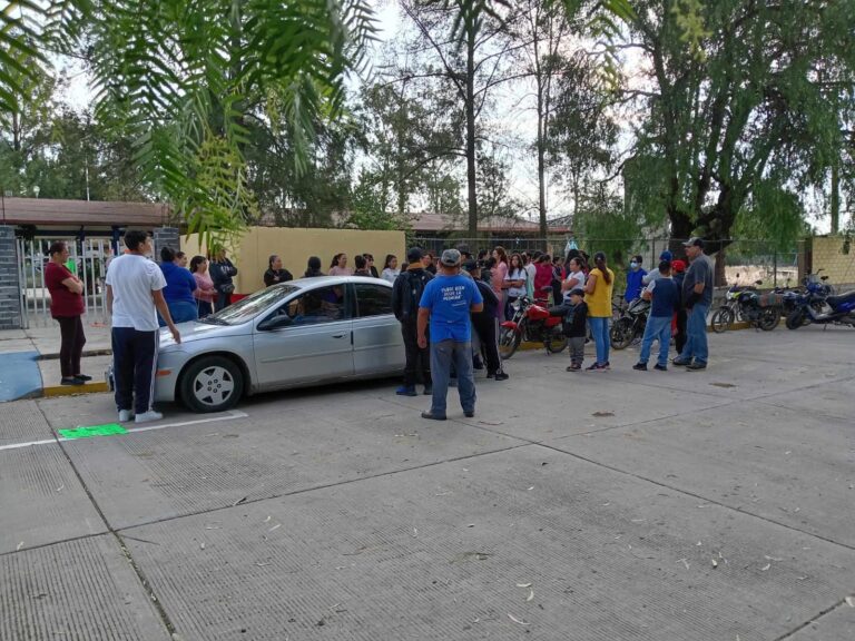 Continúa conflicto en secundaria 38 de Ermita de Guadalupe