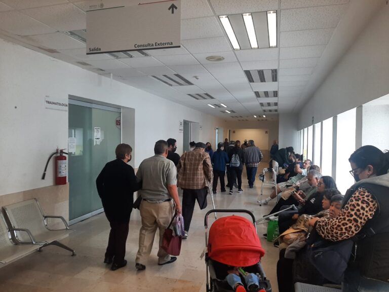 Denuncian pacientes falta de atención especialista en ISSSTE