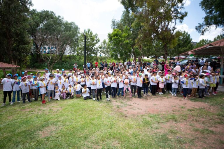 Concluyen Cursos Artesanales de Verano por la Paz 2024
