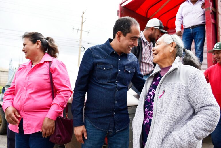 Dan avena a agricultores de Guadalupe