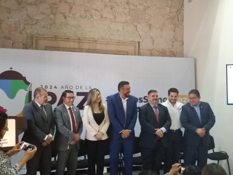 Lista, tercera edición de CREO MX