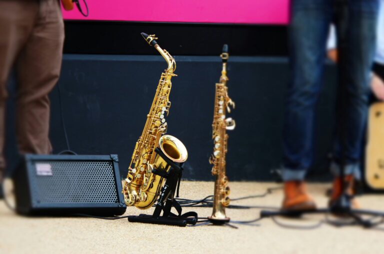 Presentan concurso para saxofonistas