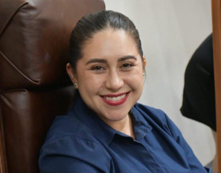 Plantean eliminar fuero sin separar del cargo