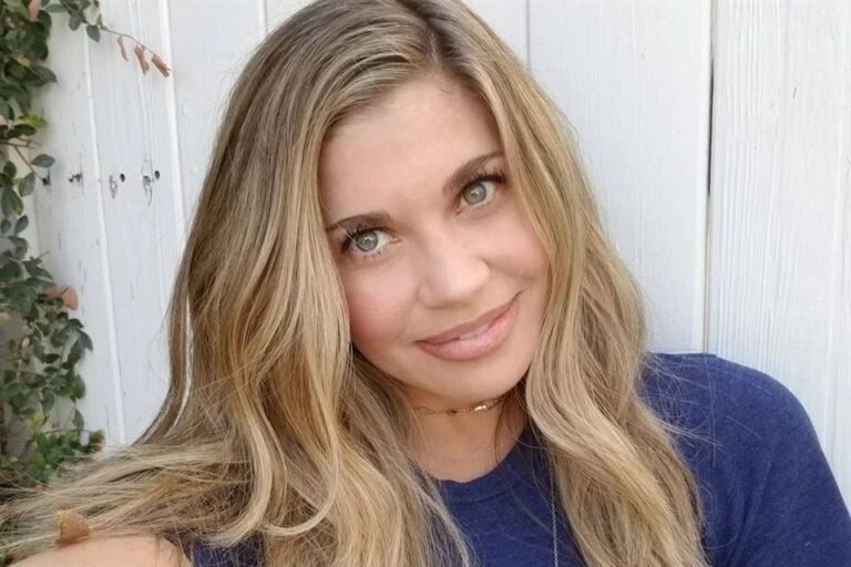 Revela Danielle Fishel que tiene cáncer de mama