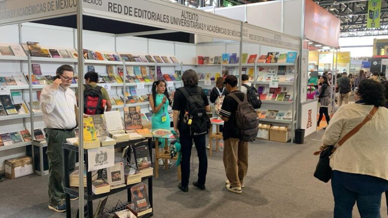 Participa UAZ en FIL-UNI de la UNAM