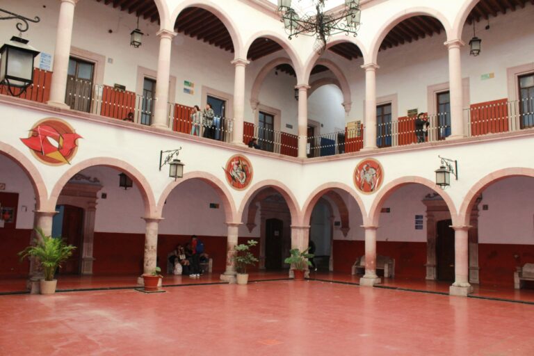 Descartan caso de sarampión en prepa 1