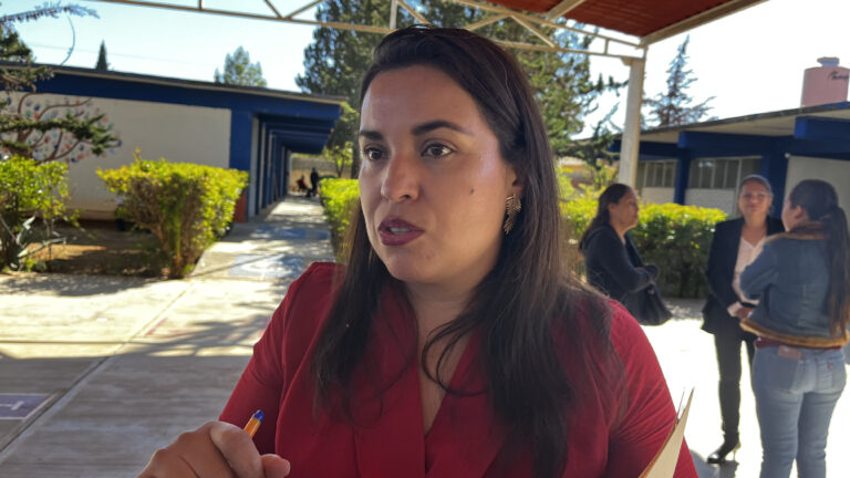 Espera escuela la ayuda del gobernador