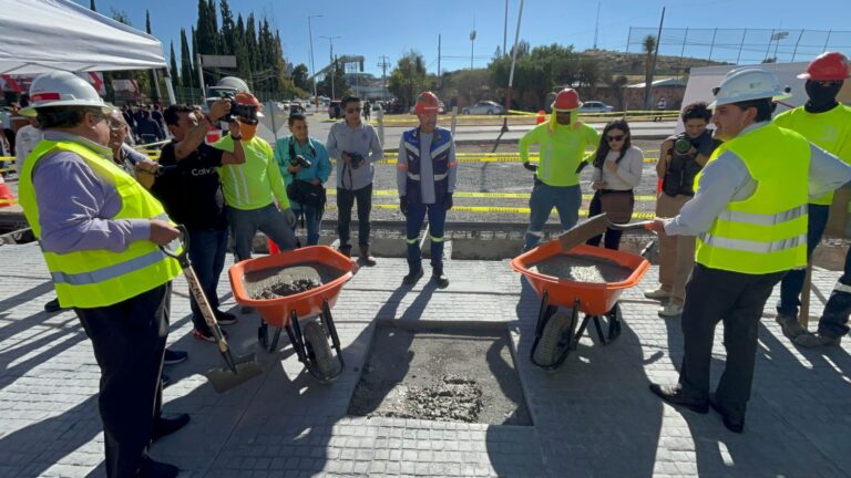 Arranca construcción de la rotonda del minero