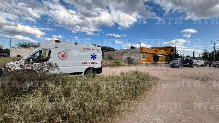 Muere hombre al caer mientras pintaba su casa