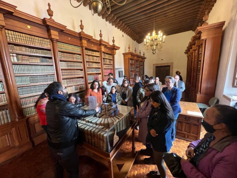 Concluye Diplomado en Paleografía y Diplomática Novohispana