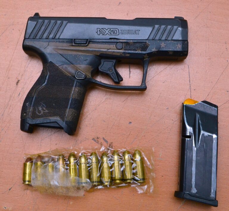 Integran carpeta de investigación por aseguramiento de arma y droga