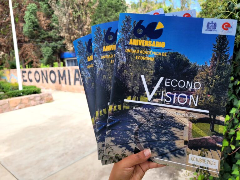 Lanzan alumnos revista Econovisión