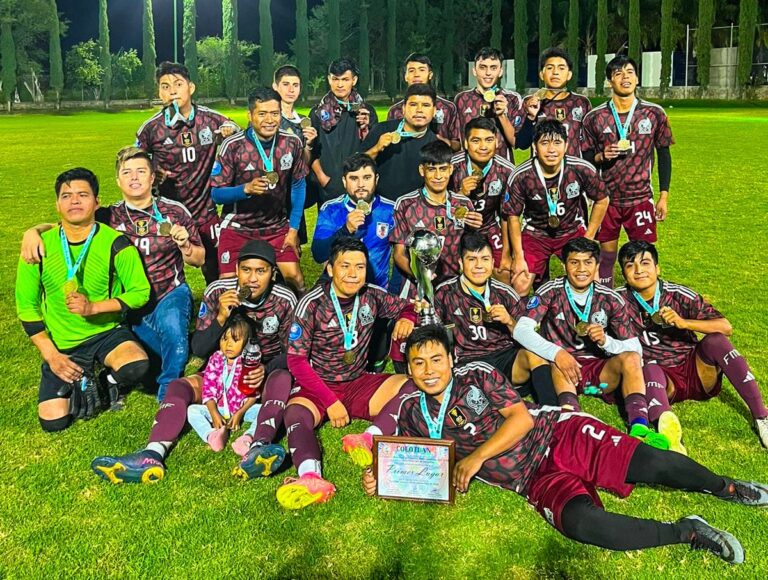 Real Revolución, campeón de la Liga Wixarica