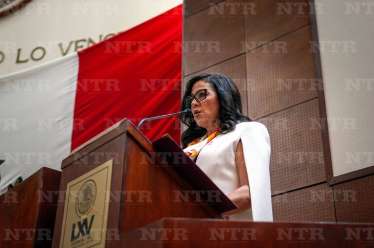 Comparece secretaria de Educación