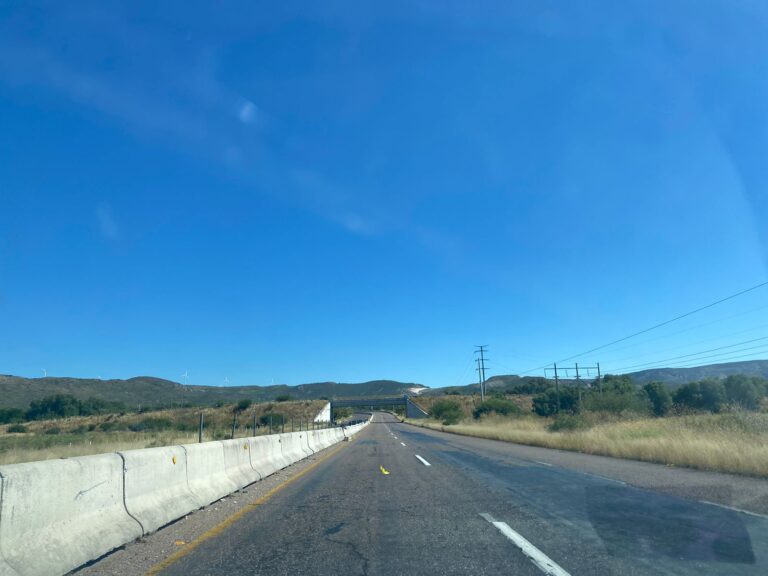 Un peligro, carretera federal 23