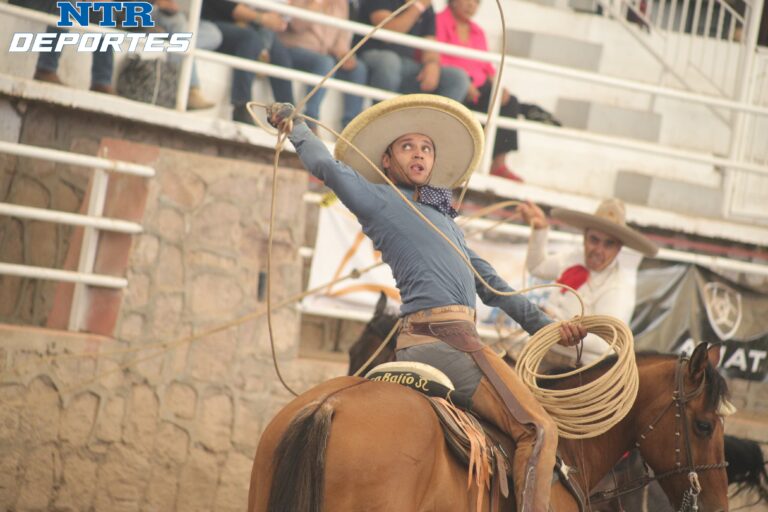 Uriel Flores se despide del Nacional Charro