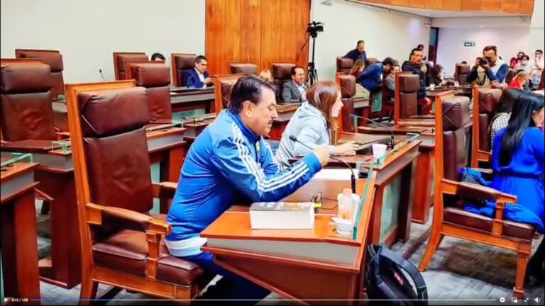 Aprueban eliminar órganos autónomos