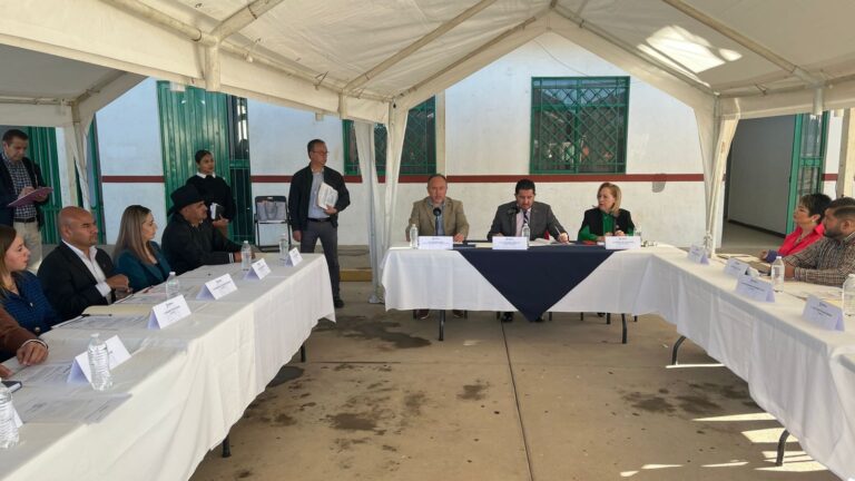 Integran la Comisión de Reglamentación
