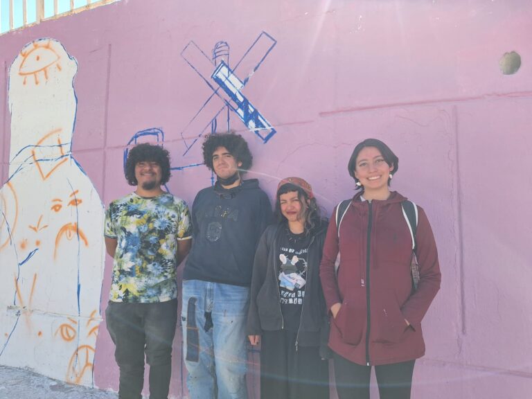 Crean artistas y vecinos un mural con identidad