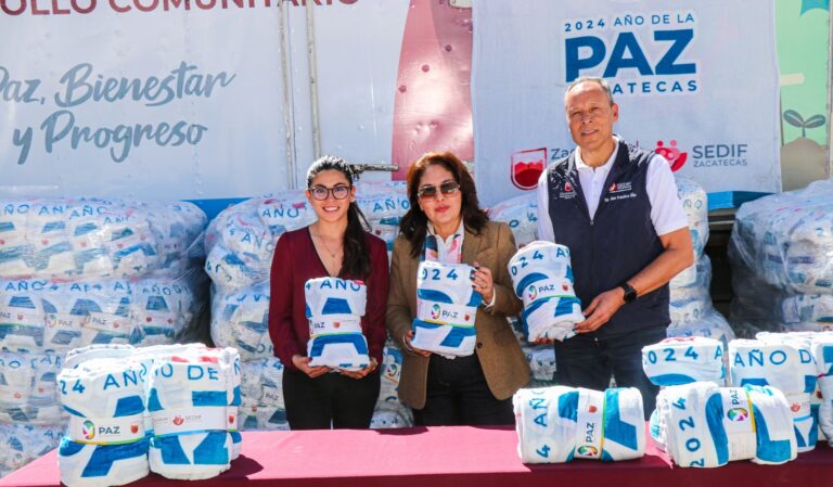 Dona Fundación Cimarrón 1 mil cobijas a SEDIF