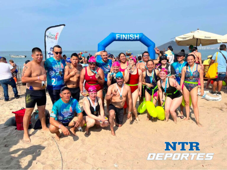 Equipo Leviathanes arrasa en el Cruce Vallarta con 11 medallas