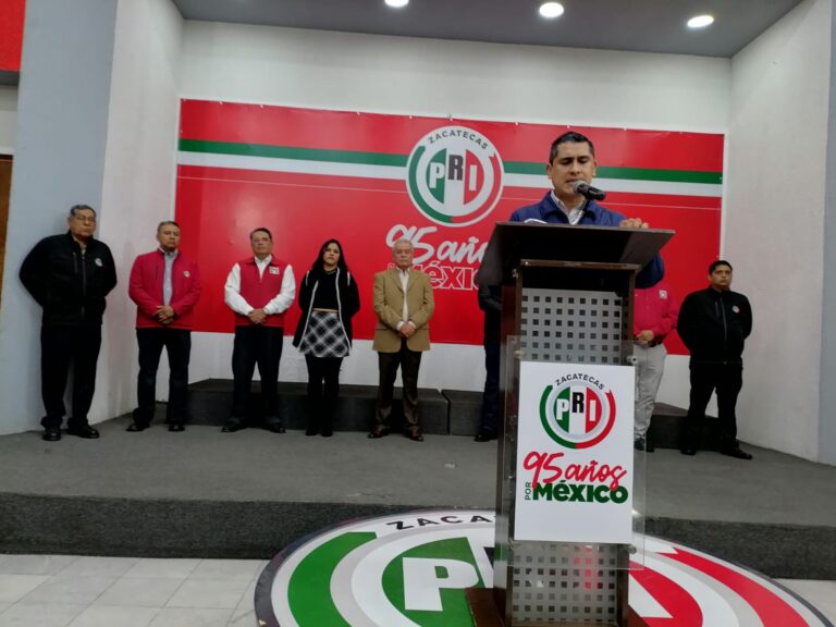 Reprueba PRI desaparición de autónomos