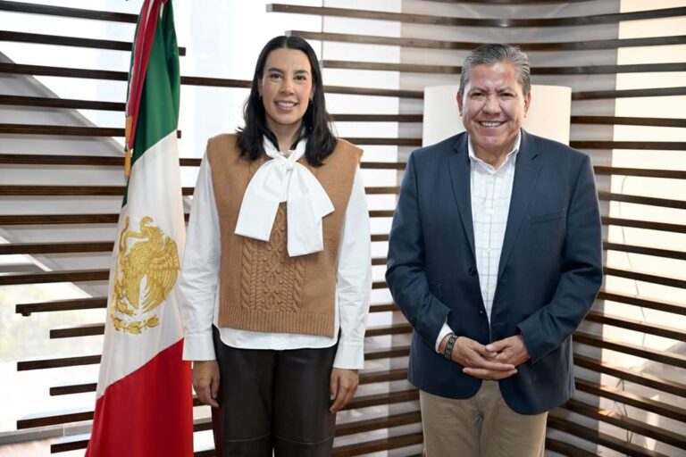 Se reúne gobernador David Monreal con secretaria de Turismo del Gobierno de México