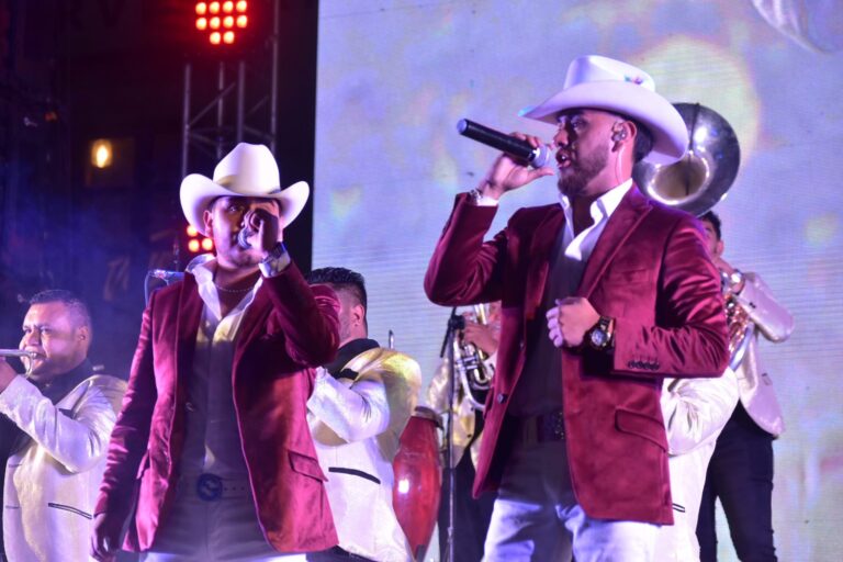 Se registran 5 mil en concurso anti-narcocorridos
