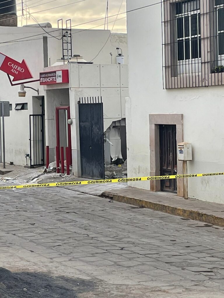 Roban cajero automático en Morelos