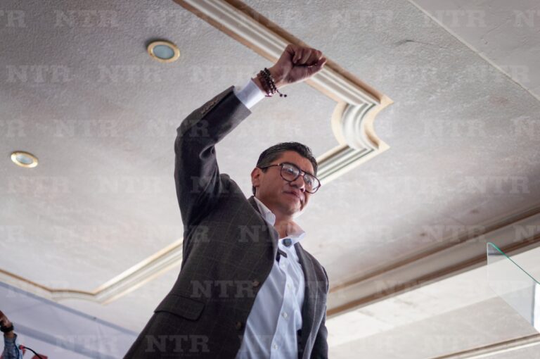 Presenta senador Saúl Monreal informe de actividades ante Legislatura