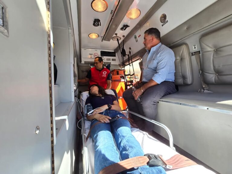 Equipan ambulancia en Jalpa