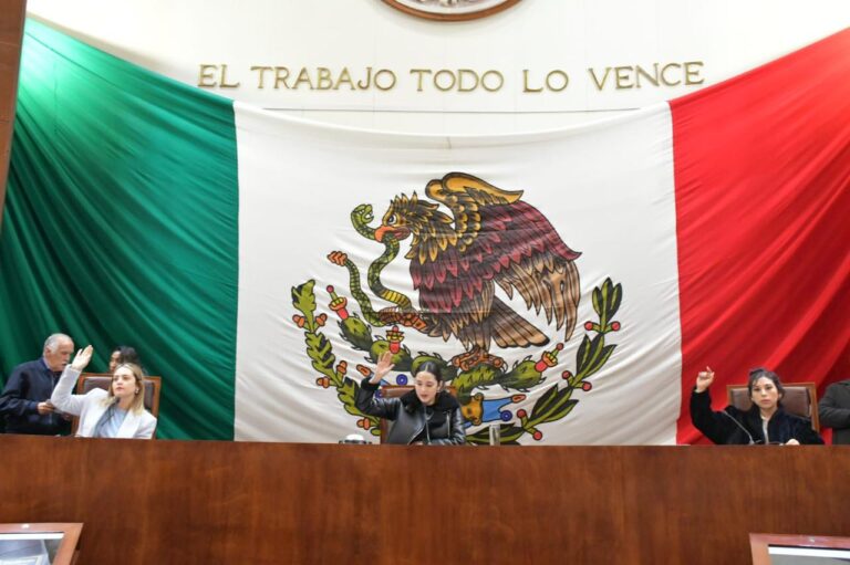 Aprueban reforma al código urbano
