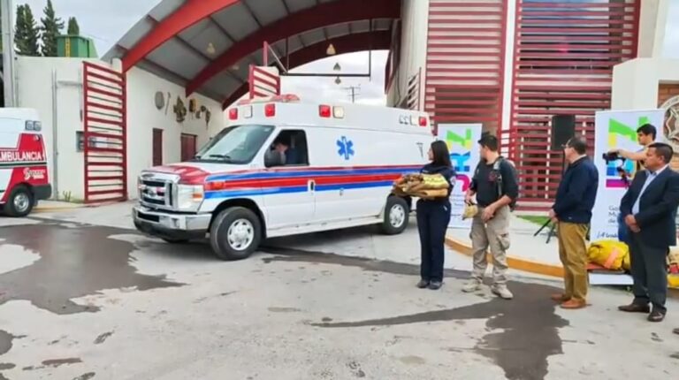 Donan ambulancia para paramédicos de Jerez