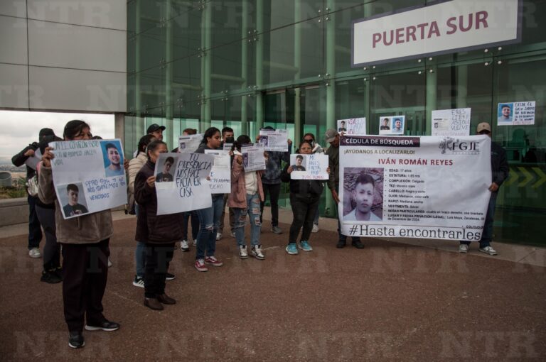 Exigen localizar a Iván; lo privaron de la libertad en Luis Moya