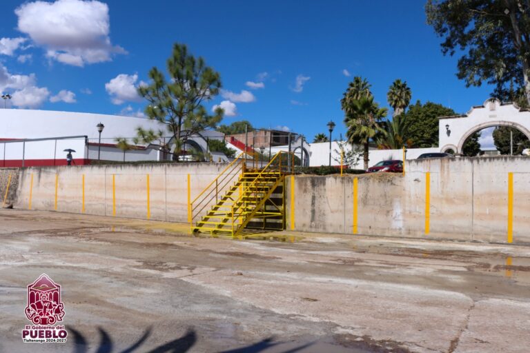 Abren estacionamiento gigante en Tlaltenango