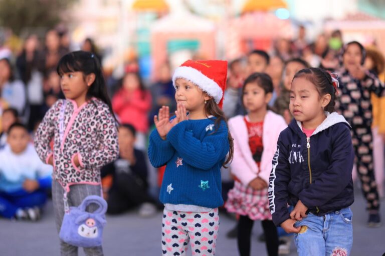 Llevan posadas navideñas a cada rincón de la capital