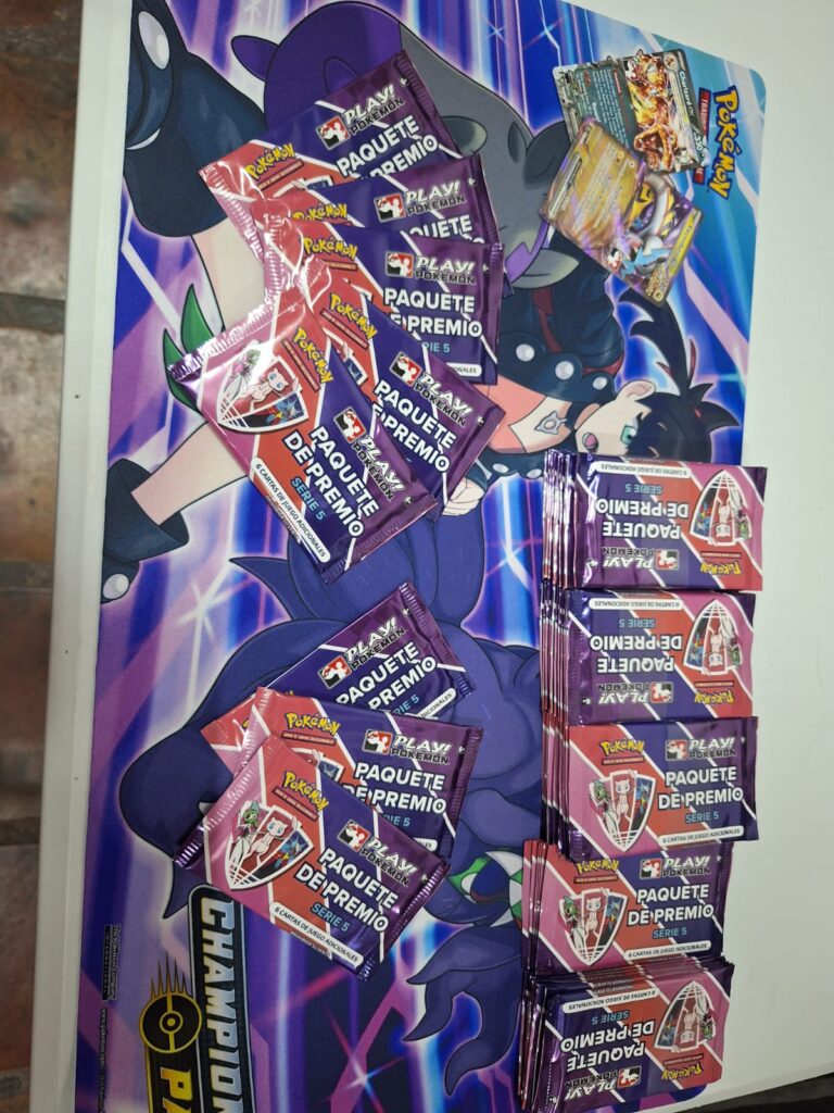 Organizan torneo de cartas Pokémon