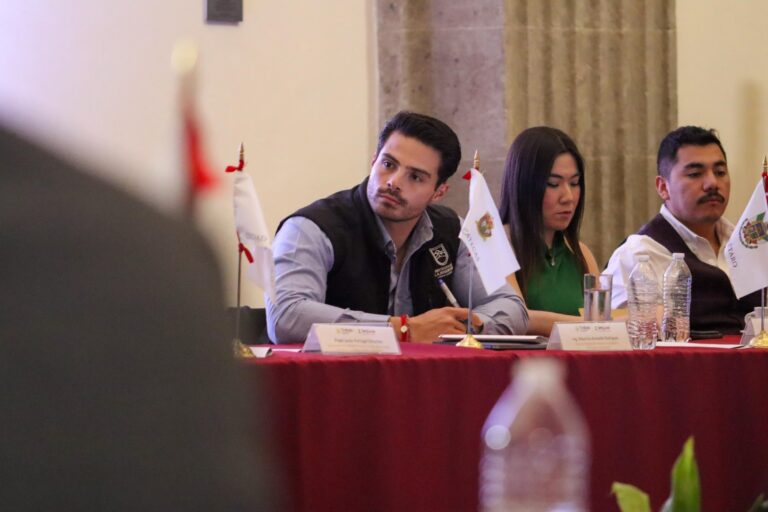 Presentan programa cultural «Abre tu mente»