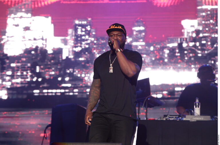Sugiere 50 Cent que Jay-Z debería perder contrato con NFL