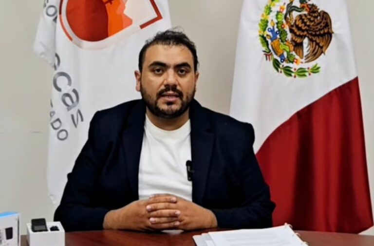 Suspenden a 4 policías viales por presuntas extorsiones
