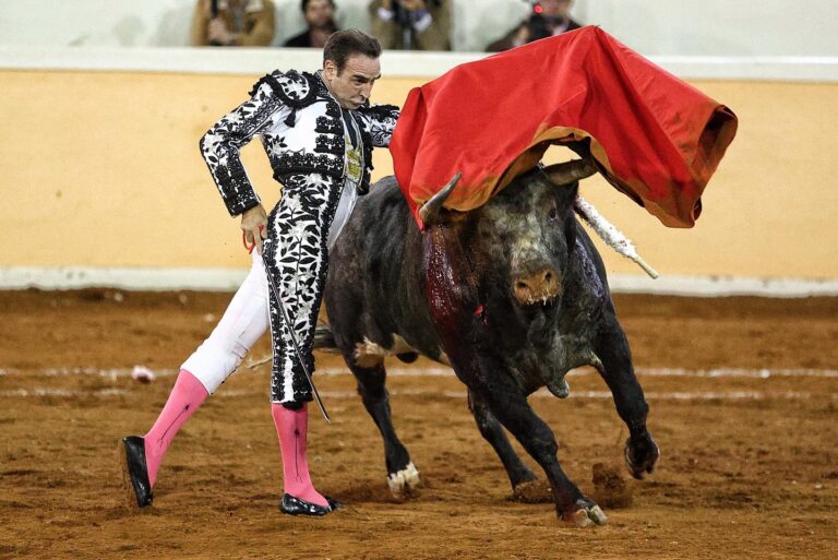 Enrique Ponce y su adiós en México