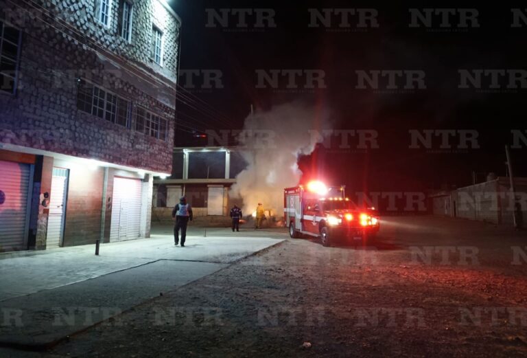 Se incendia vehículo en Río Florido
