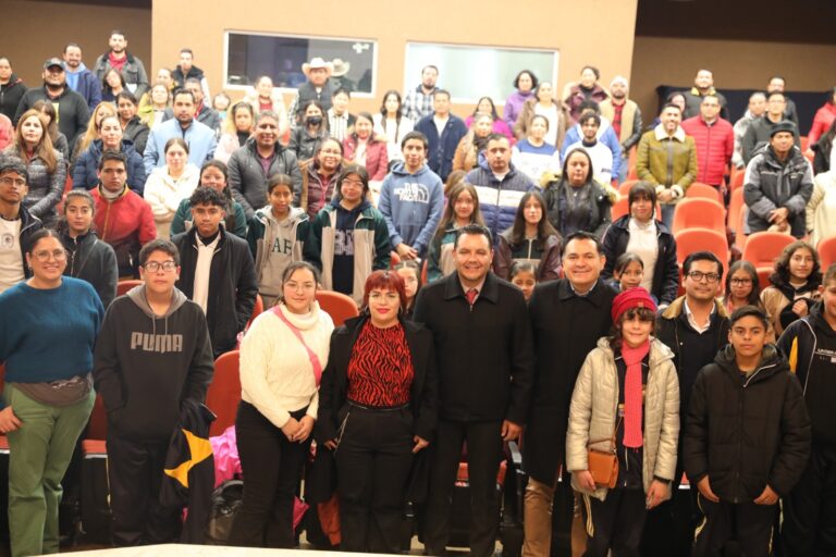 Participan 100 zacatecanos de secundaria en concurso fotográfico