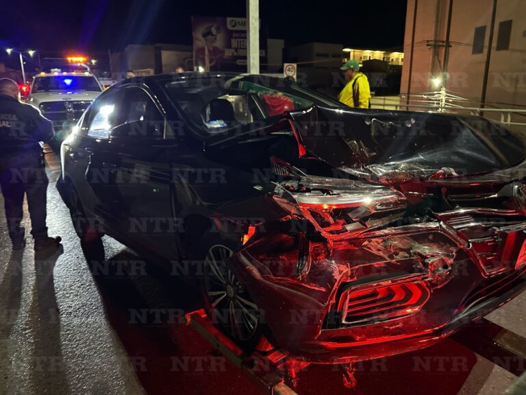 Ambulancia ocasiona carambola; circulaba sin señalización auditiva