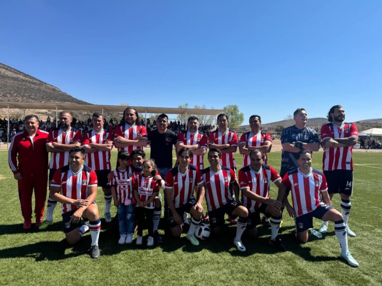 Chivas y Cruz Azul protagonizan encuentro en Sombrerete