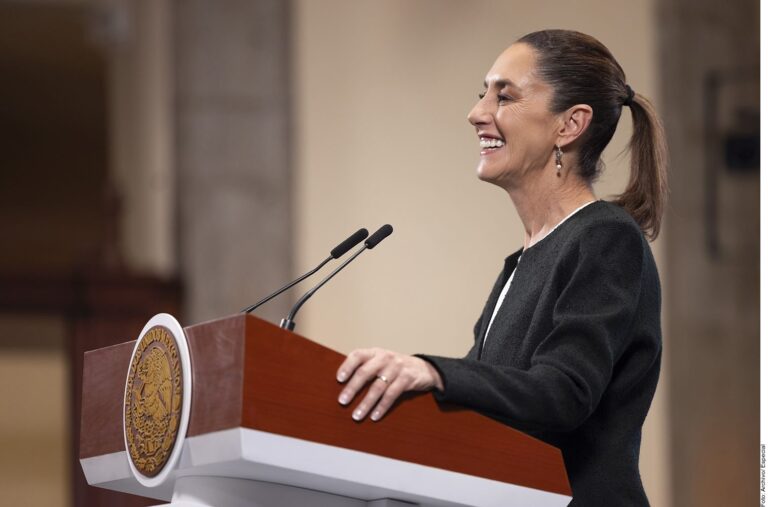 Ante aranceles, alista Gobierno plan con acereros