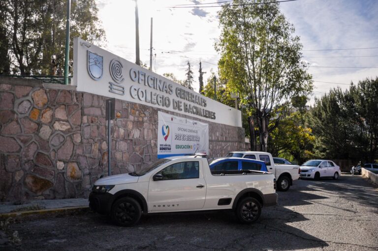 Directora pide levantar el paro del Cobaez