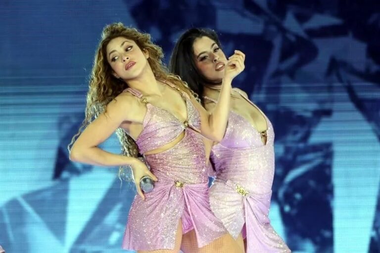 Hace Shakira vibrar a Monterrey con su nueva gira