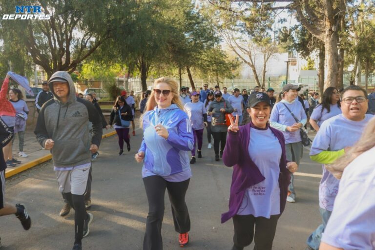 Realiza Seduvot carrera para mujeres